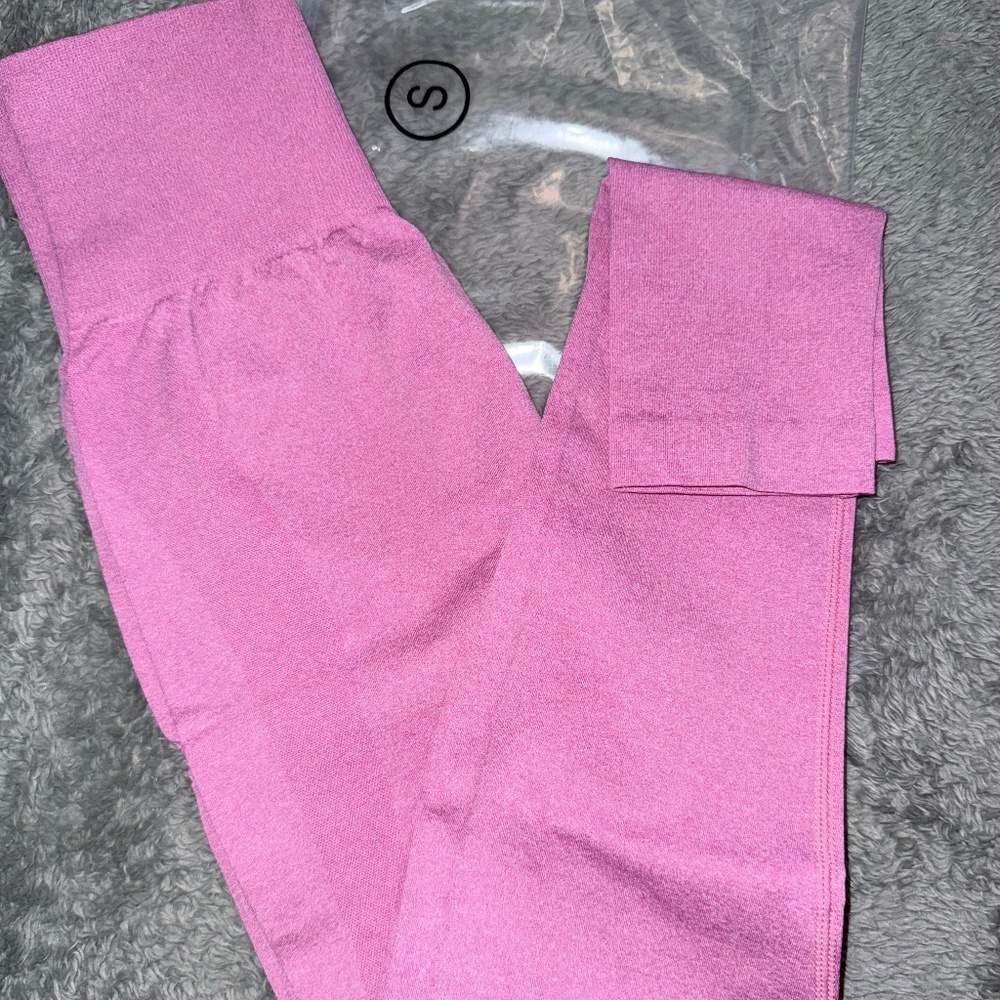 Seamless legging